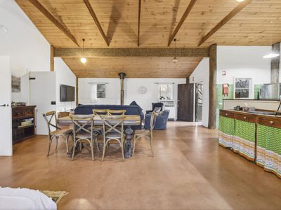 6 Dempseys Road, Braidwood