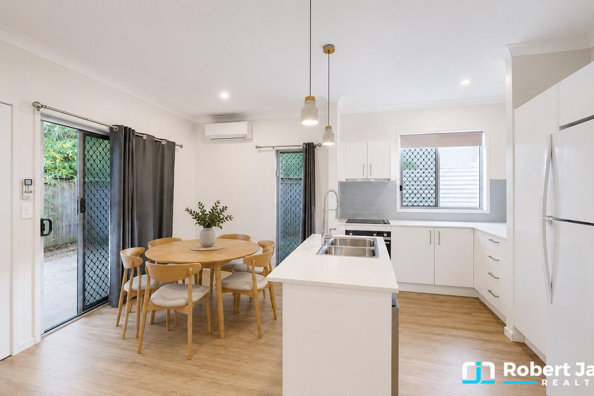 5 / 85 Poinciana Avenue, Tewantin