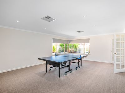 15 Packenham Promenade, Canning Vale