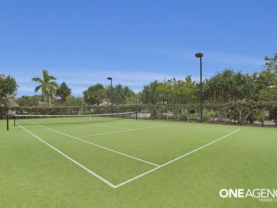 121 / 230 Pulgul Street, Urangan