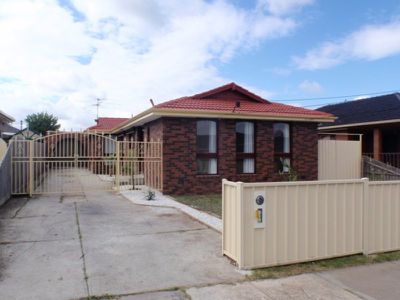 40 Cowper Avenue, St Albans
