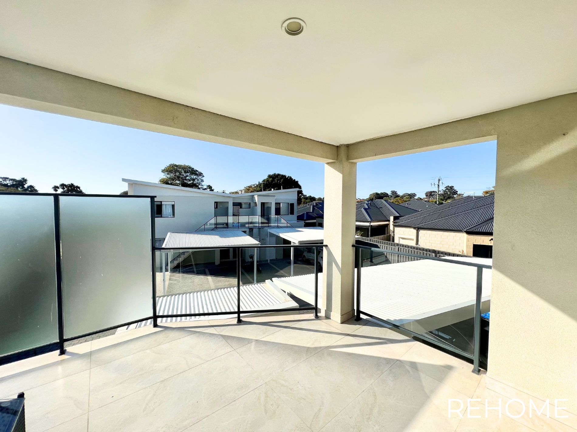 7 / 3 Orchid Street, Joondanna