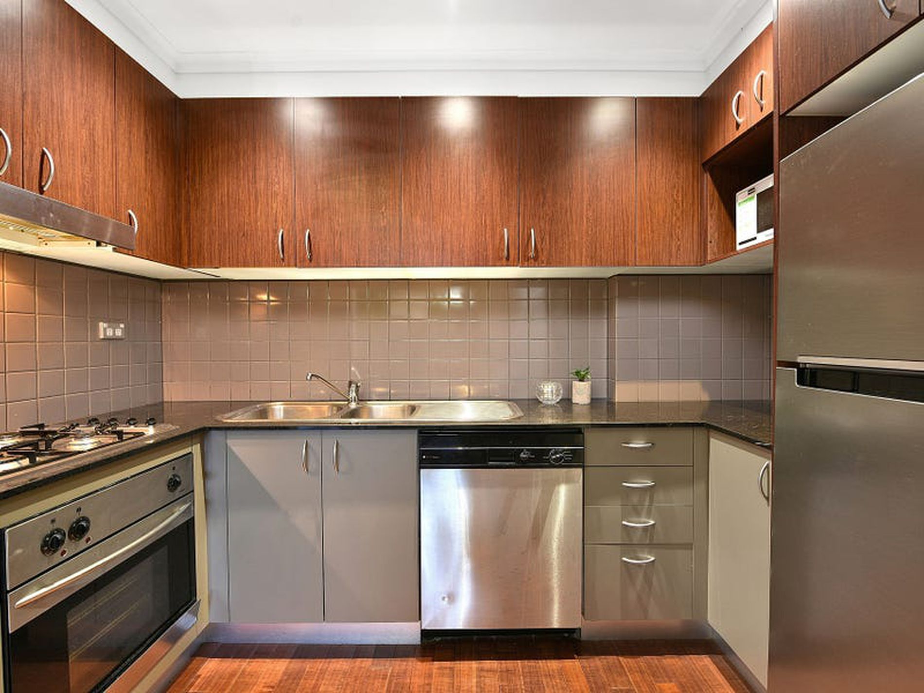 112 / 242 Elizabeth Street, Surry Hills