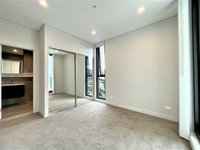 405 / 4 Henderson Road, Edmondson Park