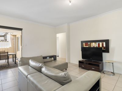 13B Changton Way, Westminster