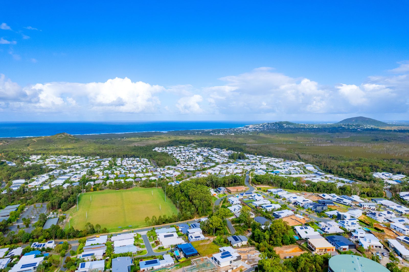 Photo 9 of 10, 8 Tallowood Court, Peregian Springs