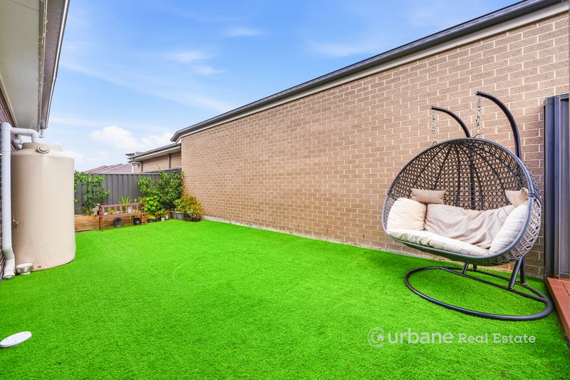 28 Cassie Avenue, Grantham Farm