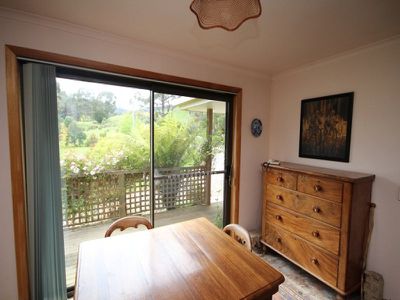 8 Gordons Road, Gardners Bay