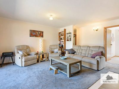 609 Mengha Road, Forest
