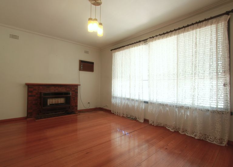 36 Alward Avenue, Clayton South