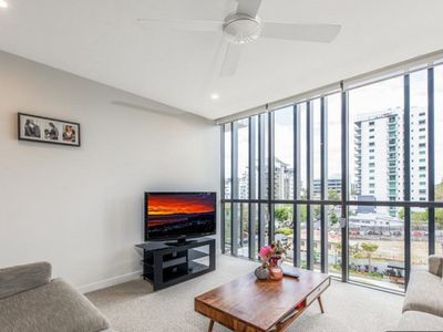 405 / 55 Railway Terrace, Milton