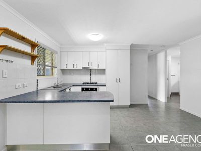 14 Crystal Court, Urangan