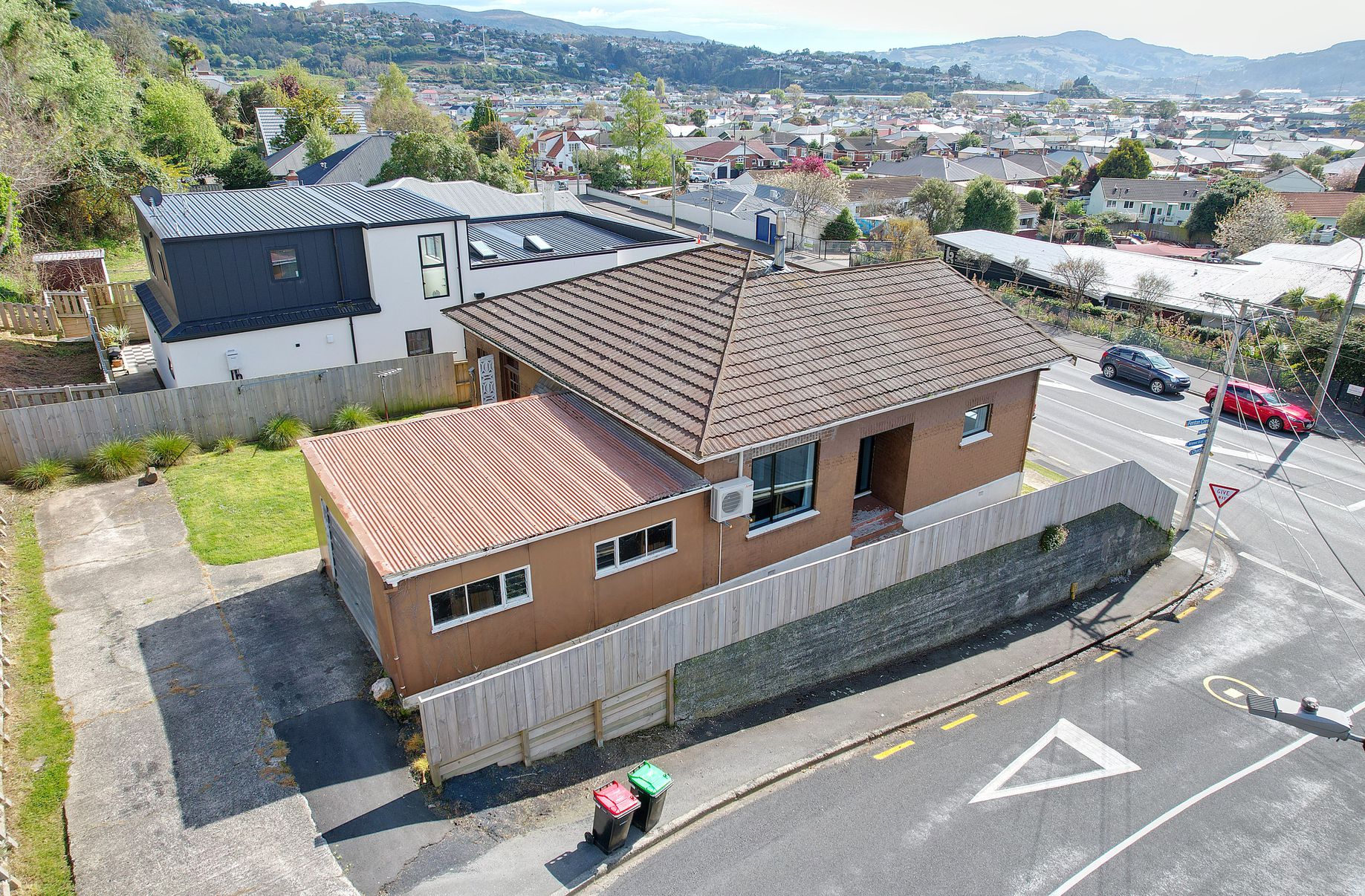 80 Forbury Road, Saint Clair