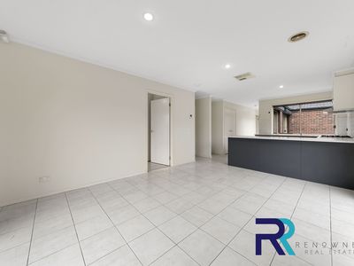 39 Tandara Circuit, Melton West