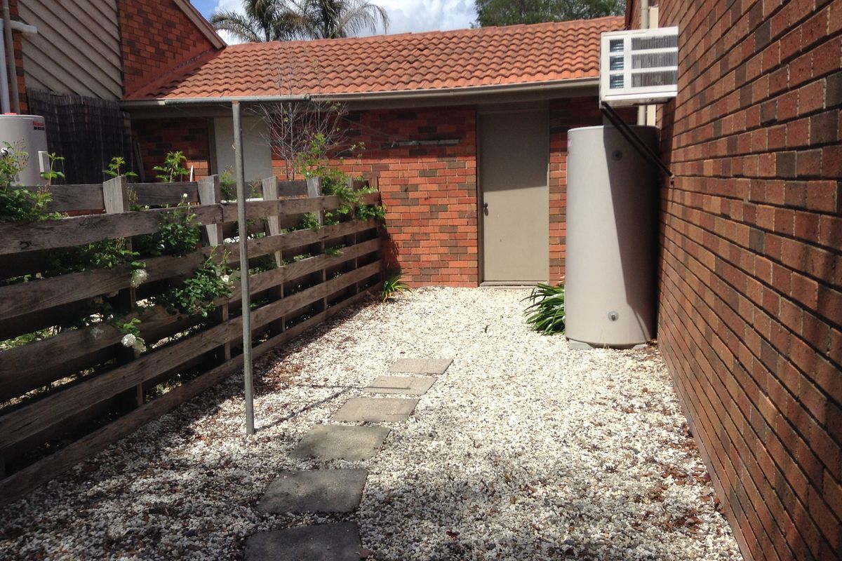 2 / 104 Highett Street, Mansfield