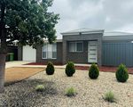 52 Barossa Way, Thurgoona