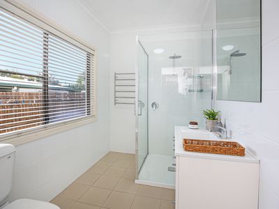 99 Upper Richardson Street, Whitfield
