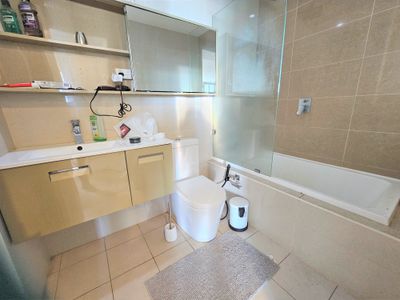 1007 / 36 Shoreline Drive, Rhodes