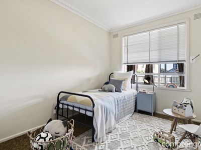 19-21 Donald Street, Footscray
