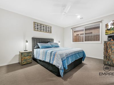 35 Abundance Circuit, Clyde