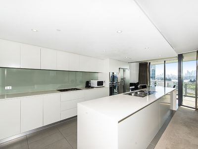 603 / 21 Bow River, Burswood