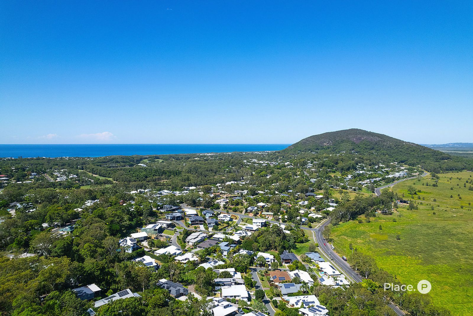 Photo 14 of 32, 25 Ella-Marie Drive, Coolum Beach