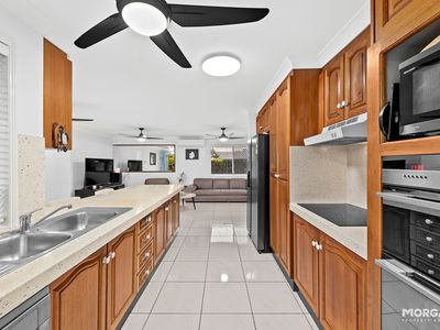 55 Blue Grass Crescent, Eight Mile Plains