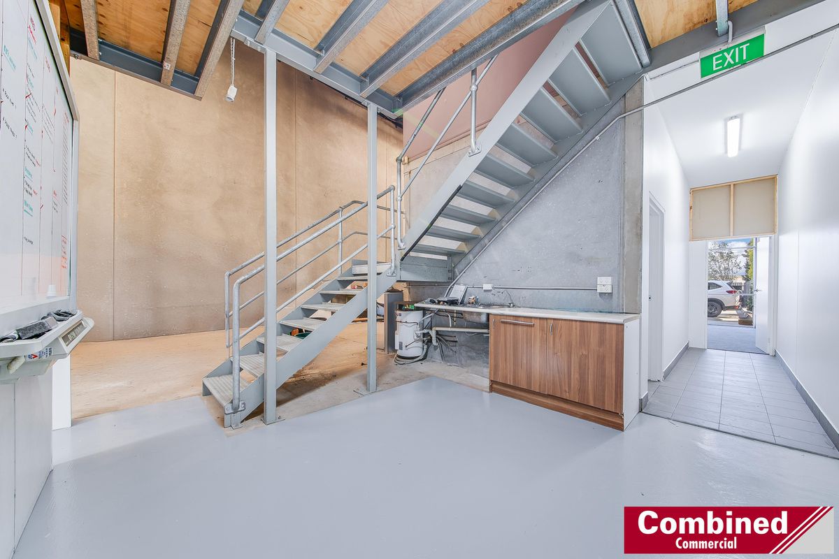 1 / 6 Orielton Road, Smeaton Grange