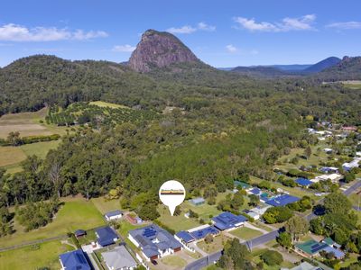 72 Parkview Road, Glass House Mountains