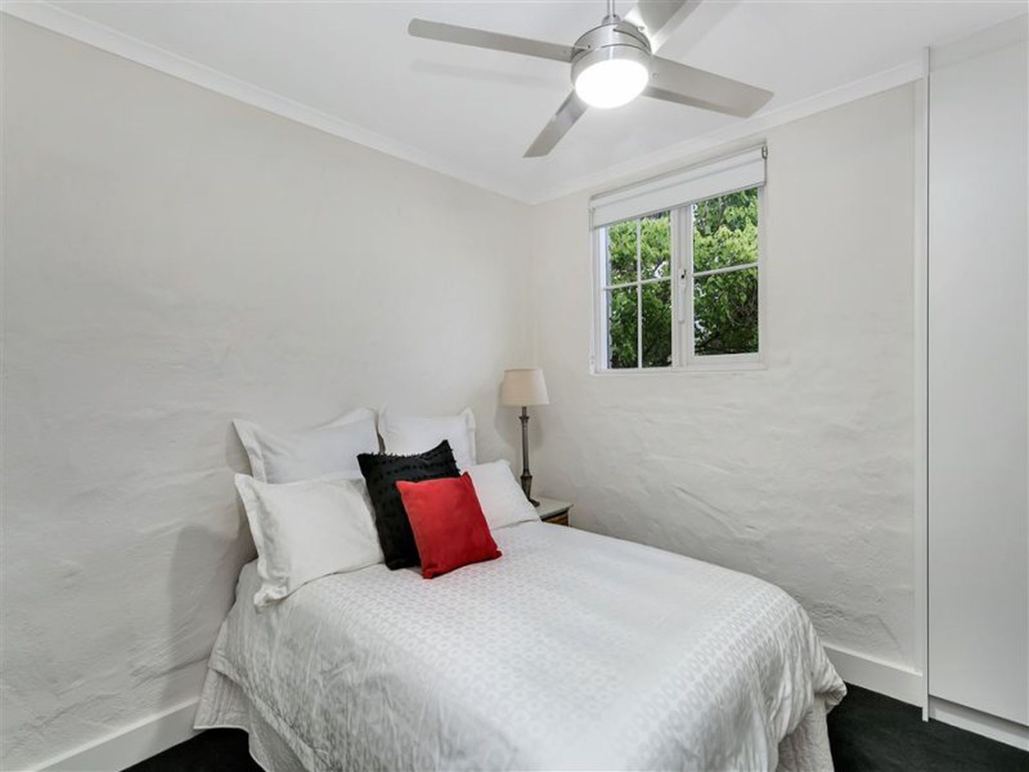 1 Dimora Court, Adelaide