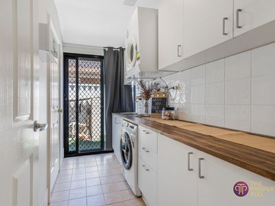 13 Teakwood Loop, Thornlie