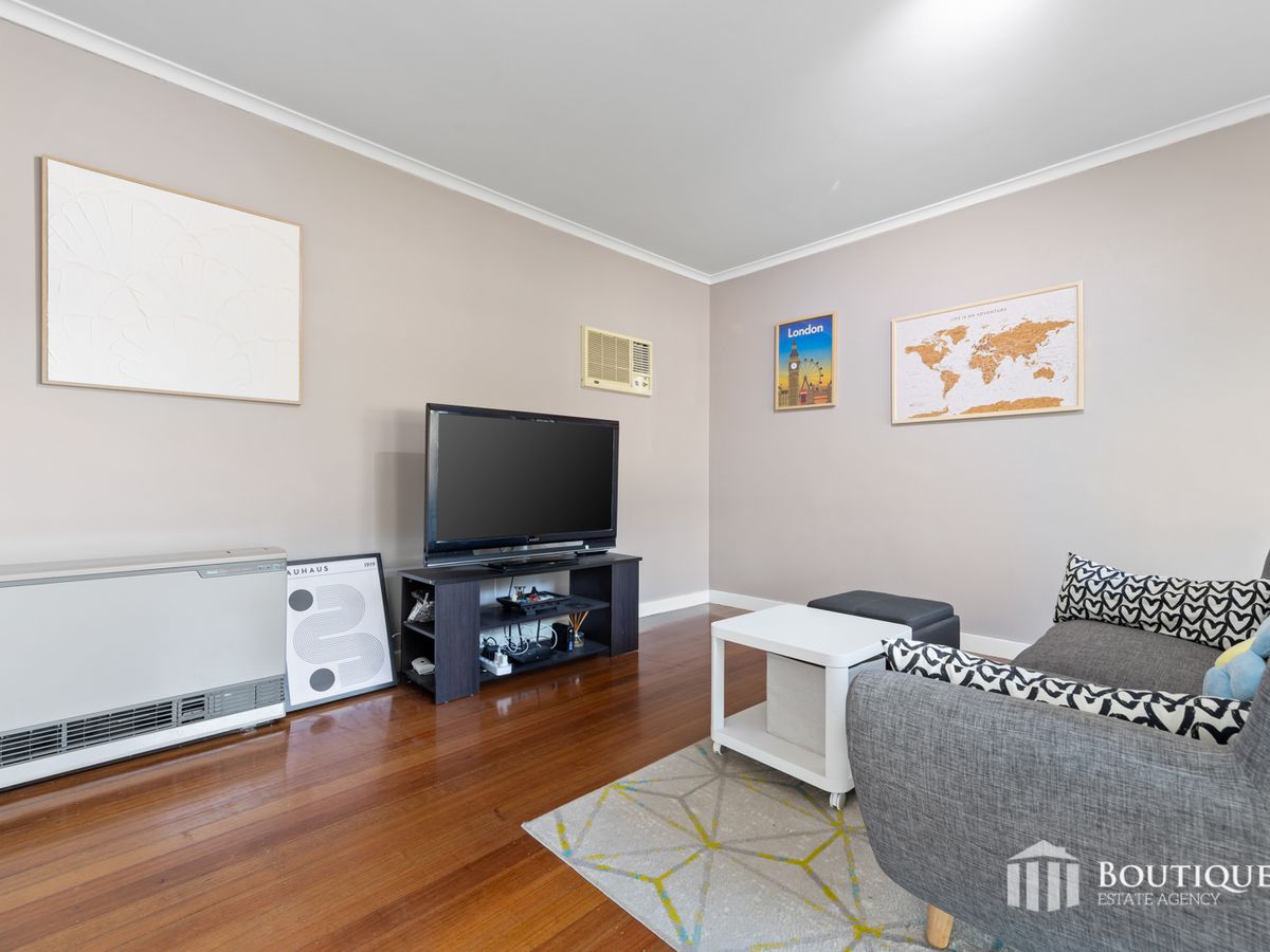 10 Pittosporum Grove, Doveton