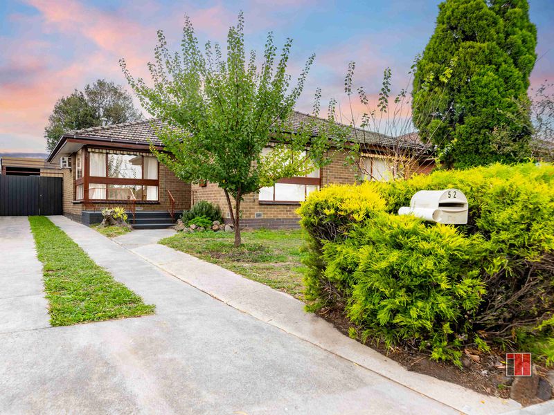 52 Windsor Crescent, Bundoora