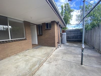 5 / 12 Manly Street, Werribee