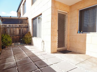 18/63 Stanley Street, Scarborough