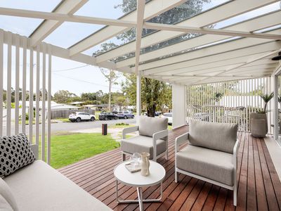 11 Mcnab Avenue, Tewantin