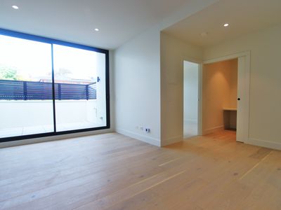 206 / 136 Princess Street, Kew
