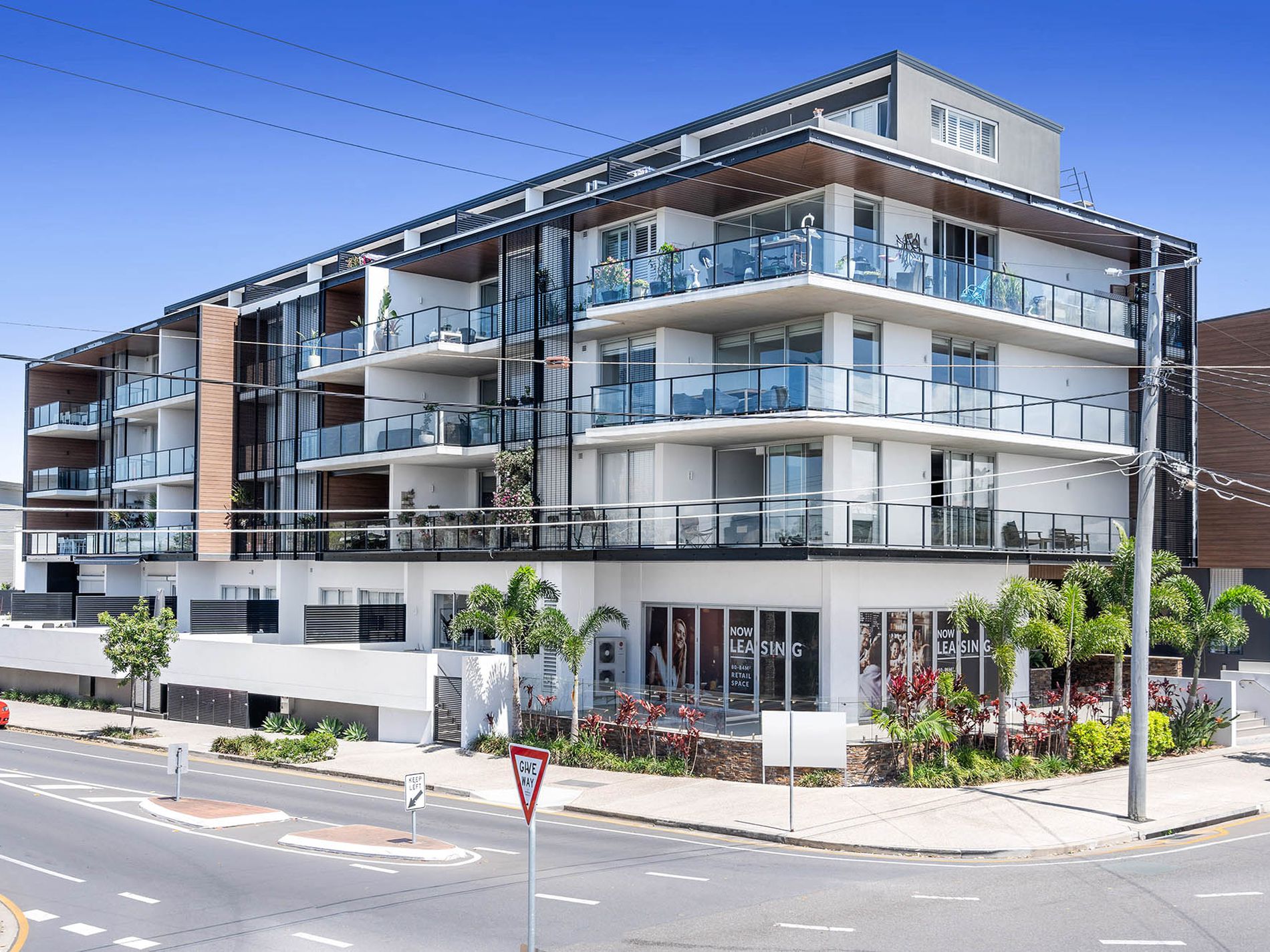 310 / 32 Glenora Street, Wynnum Sash & Gable Property