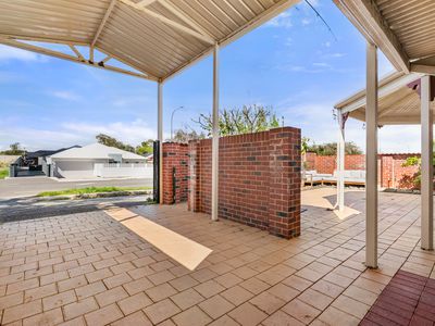 135 Safety Bay Road, Shoalwater