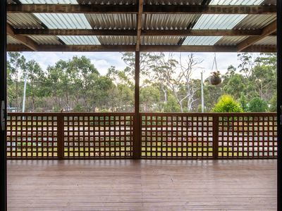 8 Brewis Place, Lake Leake
