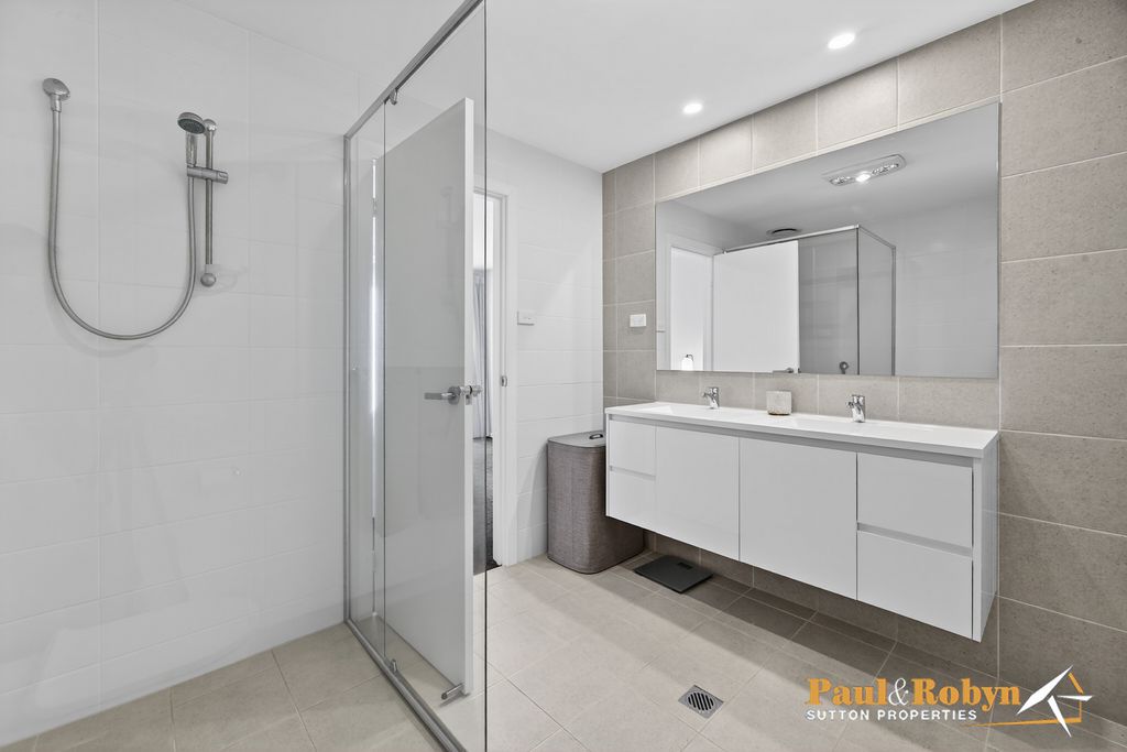 11A Woodberry Avenue, Coombs