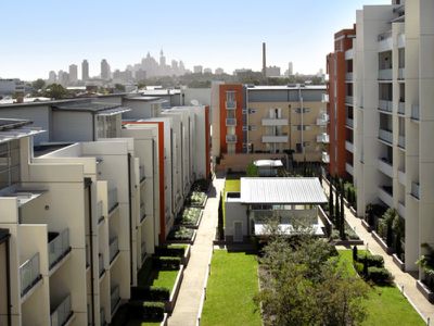 90 / 37 Morley Avenue, Rosebery