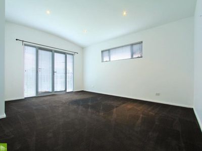 96 Little Lake Crescent, Warilla