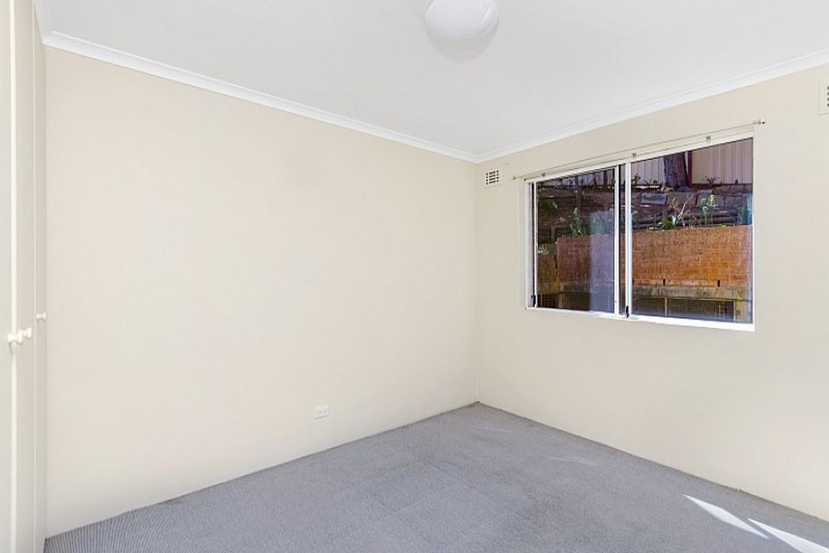4 / 23-27 Hills Street, Gosford