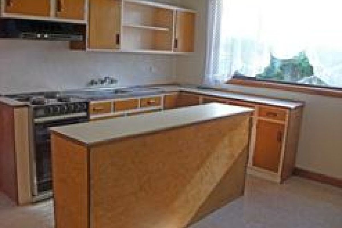 31 Saunders Street, Kyabram