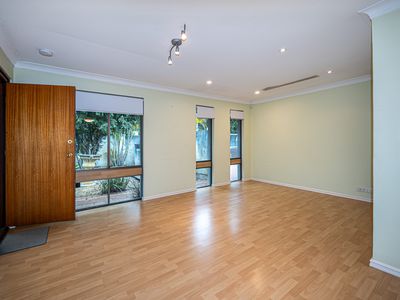 274 Vahland Avenue, Willetton