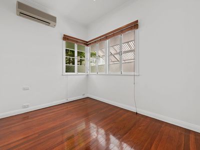 44 Wilgarning Street, Stafford Heights