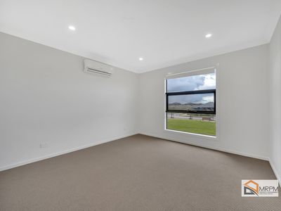 9 Muonz Walk , Wyndham Vale