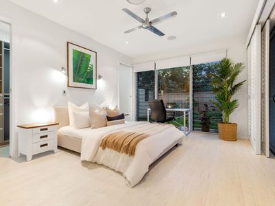 77 Red Gum Crescent, Wakerley