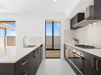 12 Osmia Street, Anketell